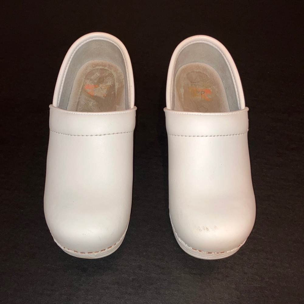 DANSKO | ‘Professional’ White Clog/ White Box